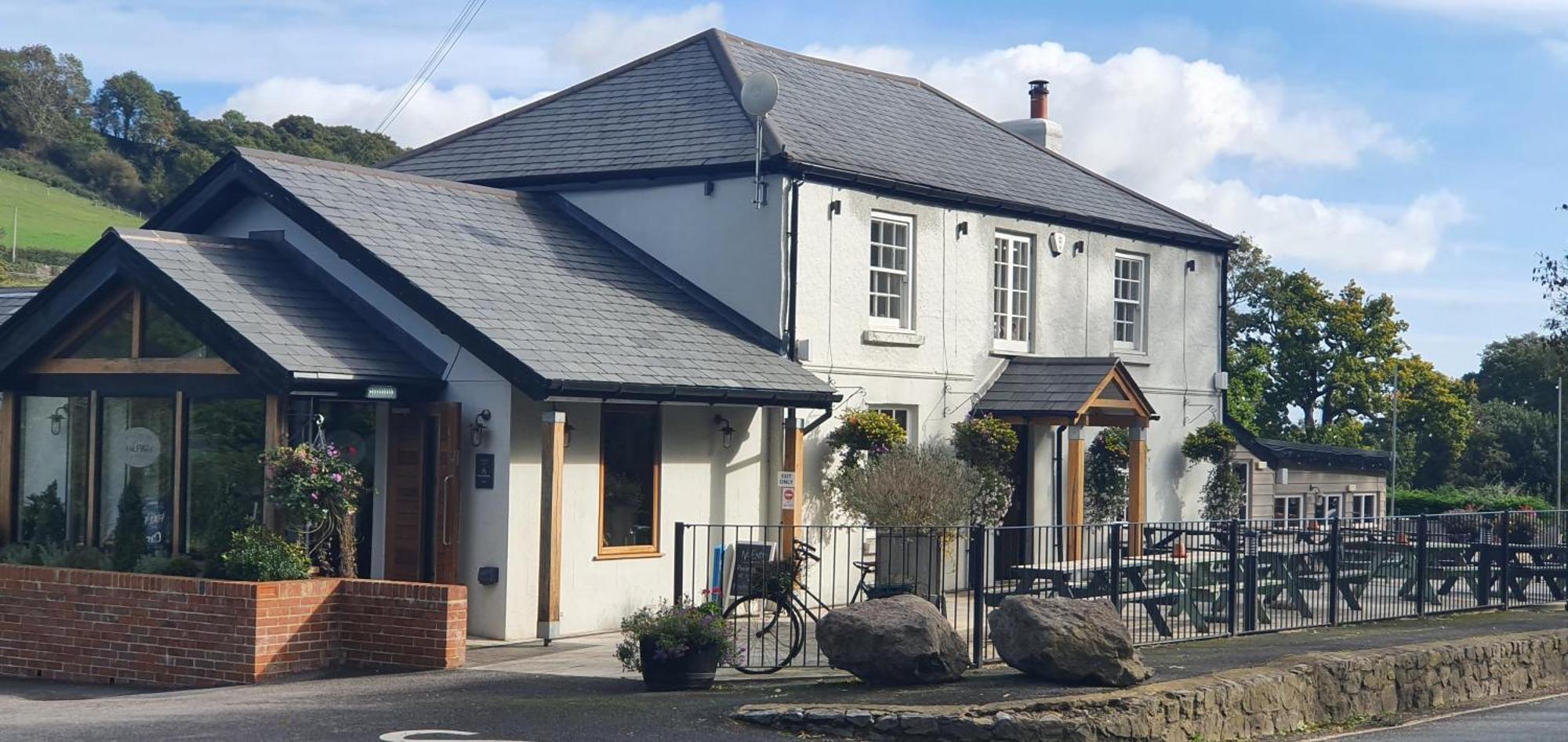Dartmoor Halfway Inn Newton Abbot Extérieur photo